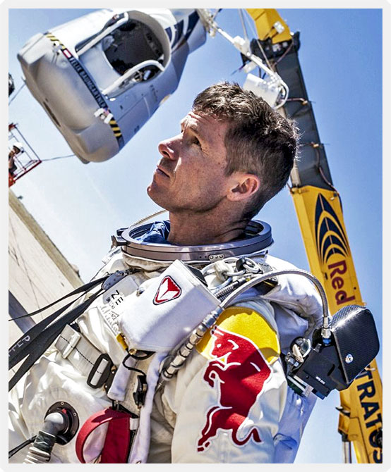 Winds Cancel Red Bull Stratos (Felix Baumgartner) Spacedive Launch 